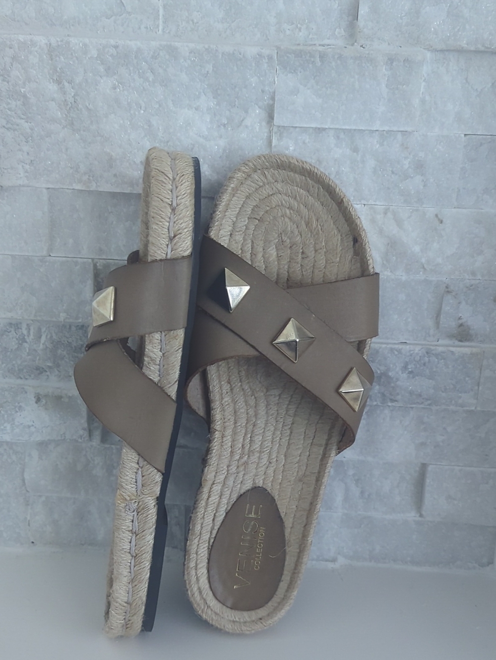 Venise Collection Taupe Pyramid-Stud Espadrille Slide Sandals Like New